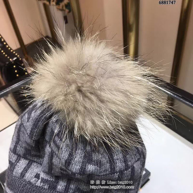 FENDI芬迪 最新冬季百搭羊毛針織帽款 6881747 LLWJ5659